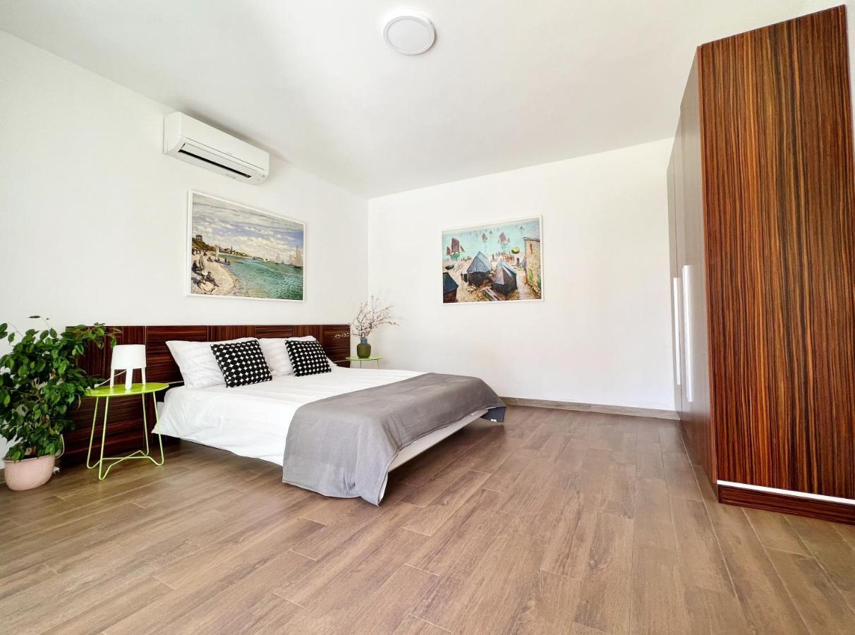 Apartment Teodora Maria *
