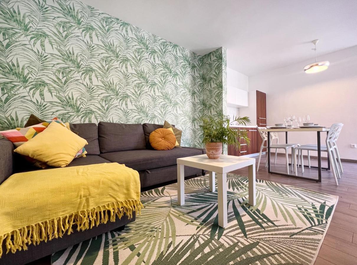 Teodora Maria Apartment *